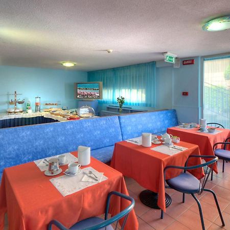 Hotel Giannino بورتو ريكاناتي المظهر الخارجي الصورة