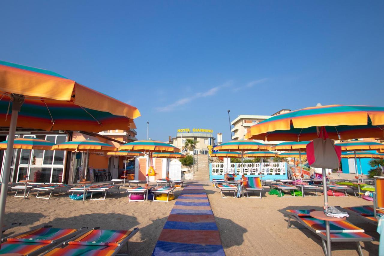 Hotel Giannino بورتو ريكاناتي المظهر الخارجي الصورة